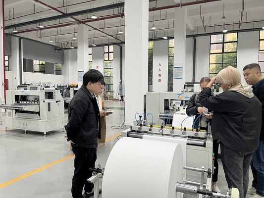 2025Y New Full-Automatic Non Partition Air Paper Filter Folding Machine Production Line Condition