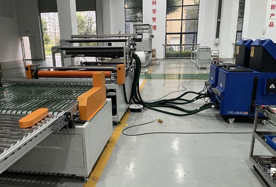 Efficient Siemens PLC Equipped Drum Folding Machine Paper Processing Roller Air Filter Folding Machine