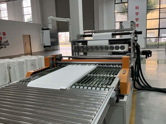 CE&ISO Cerfication Fully Autoatic Servo Motor Mini HEPA Filter Folding  And Gluing  Production Line