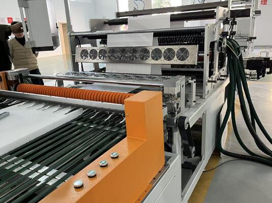 CE&ISO Cerfication Fully Autoatic Servo Motor Mini HEPA Filter Folding  And Gluing  Production Line