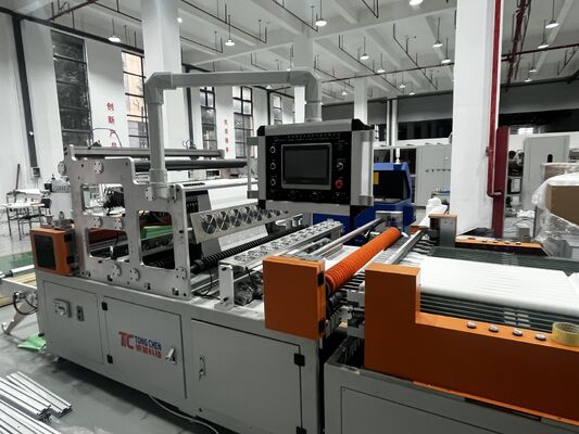 300mm Pleat Height  Automatic Pleating And Gluing Production Line For Air Filter