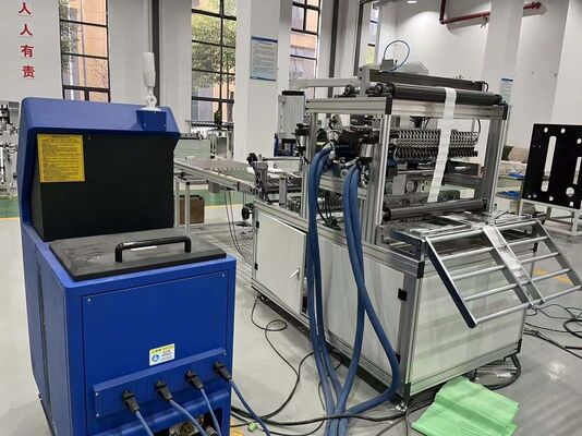 Fully Automatically All Servo Motored Knife Type Pleating and Gluing Production Line for Commercial Applications